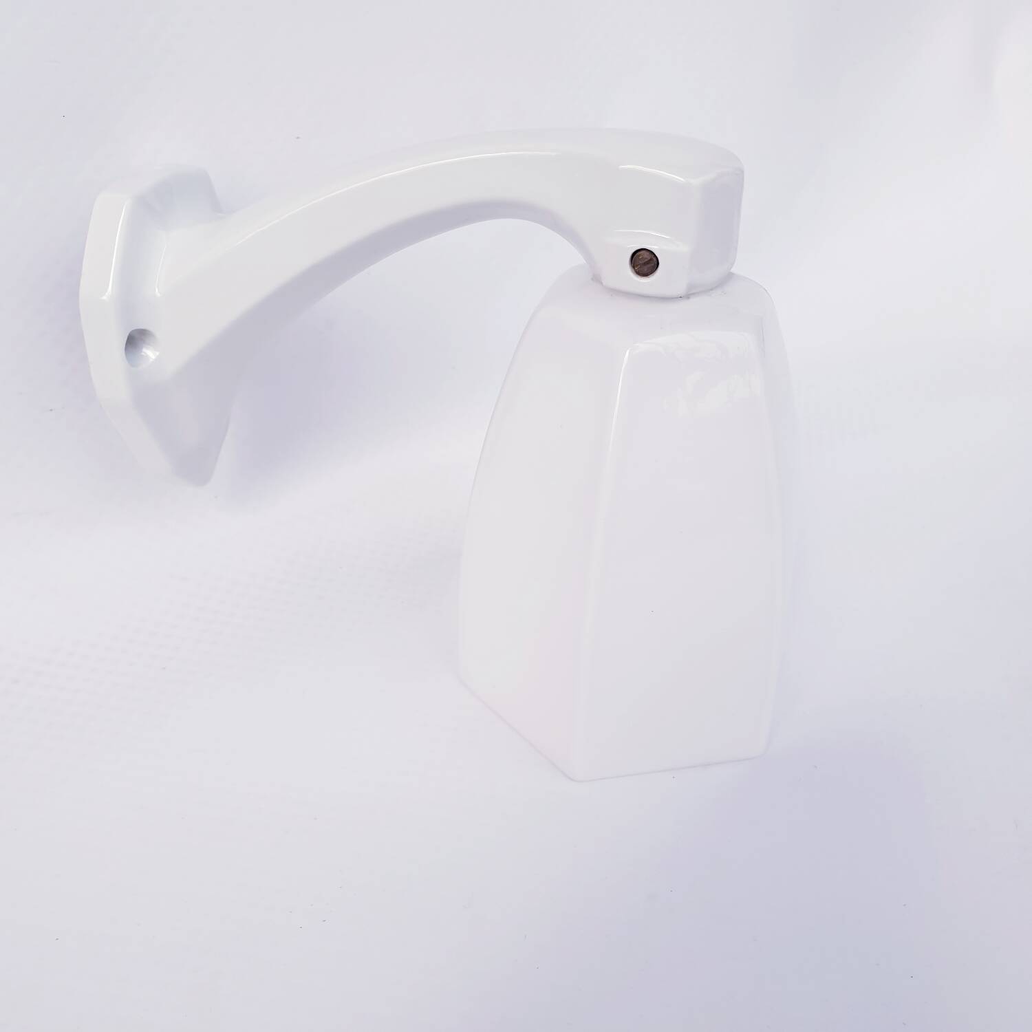 Art Deco porcelain wall lamp