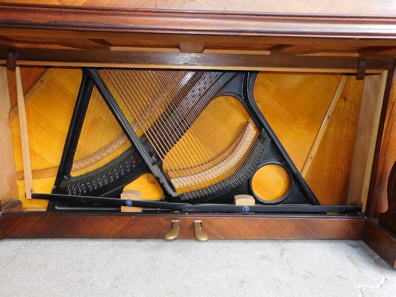 Piano Mussard Paris frame iron