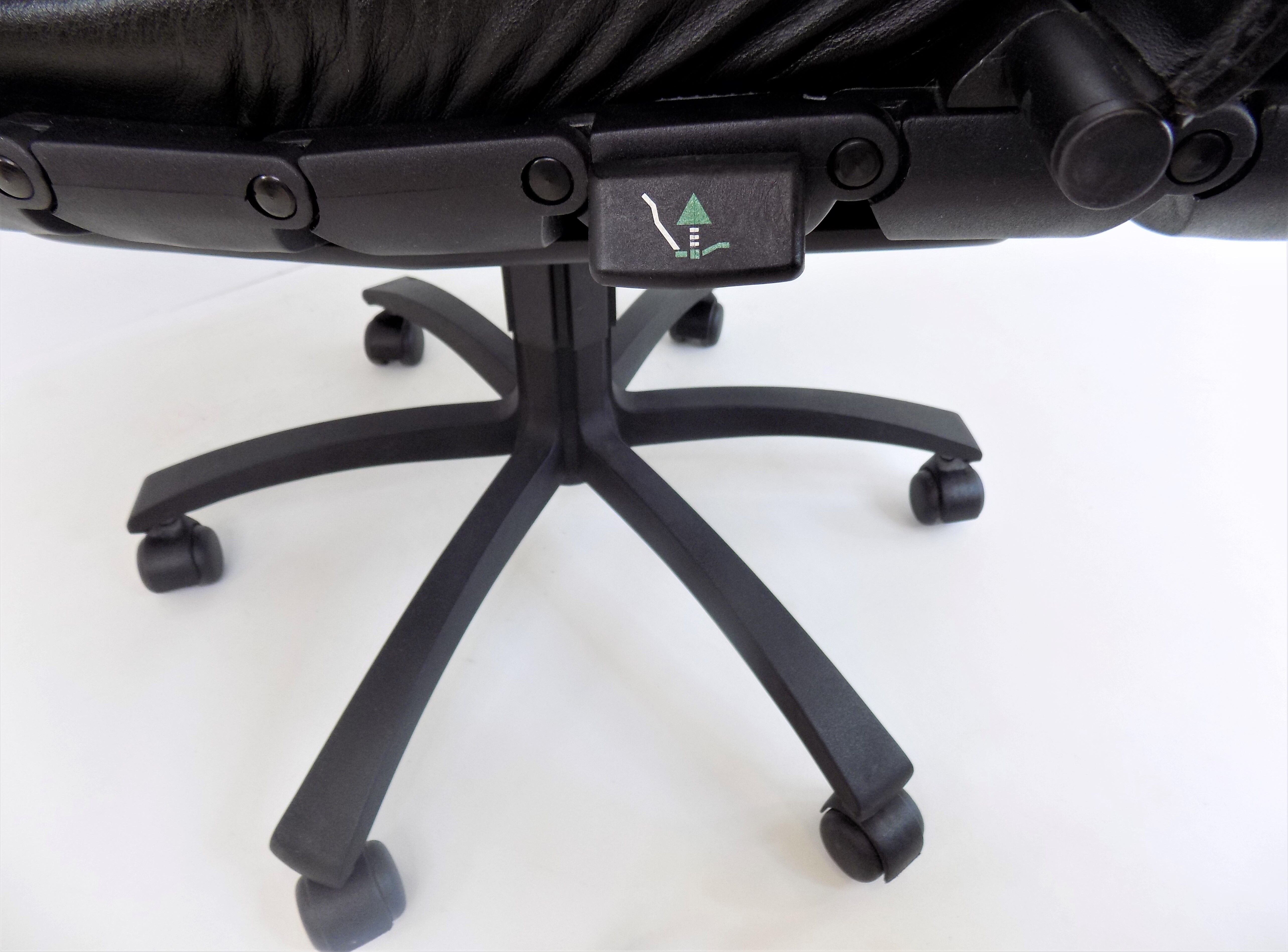 Antropovarius Desk Chair by FA Porsche for Poltrona Frau