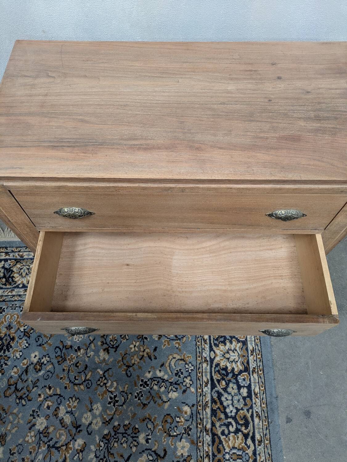 Vintage chest of drawers