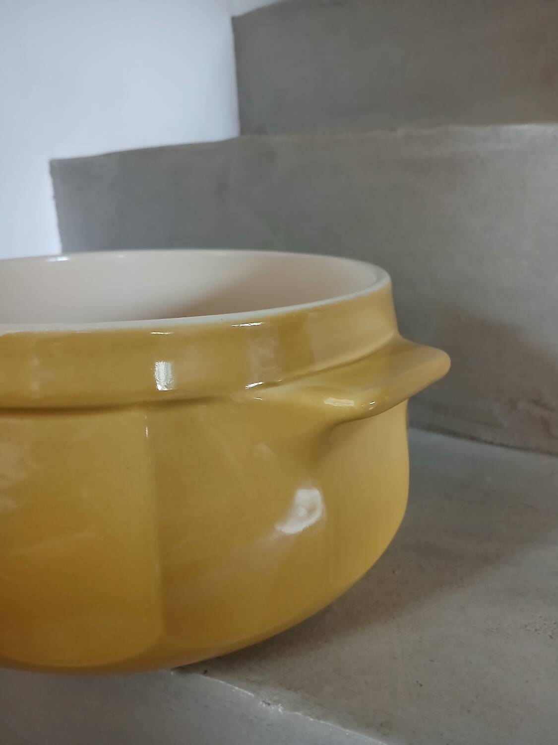 Émile Henry salad bowl