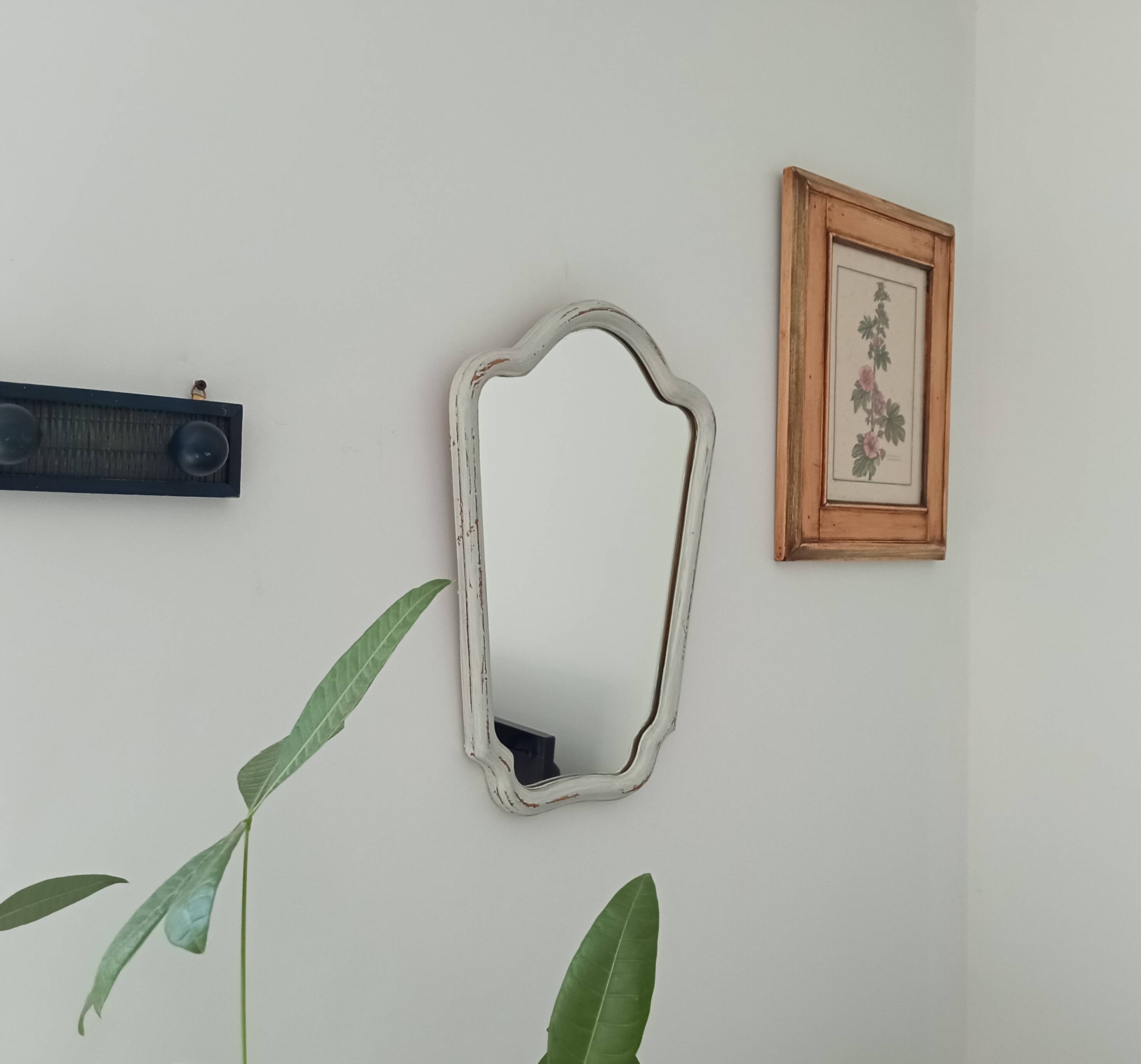 Vintage mirror in wood and stucco 48.5cm*38.5cm