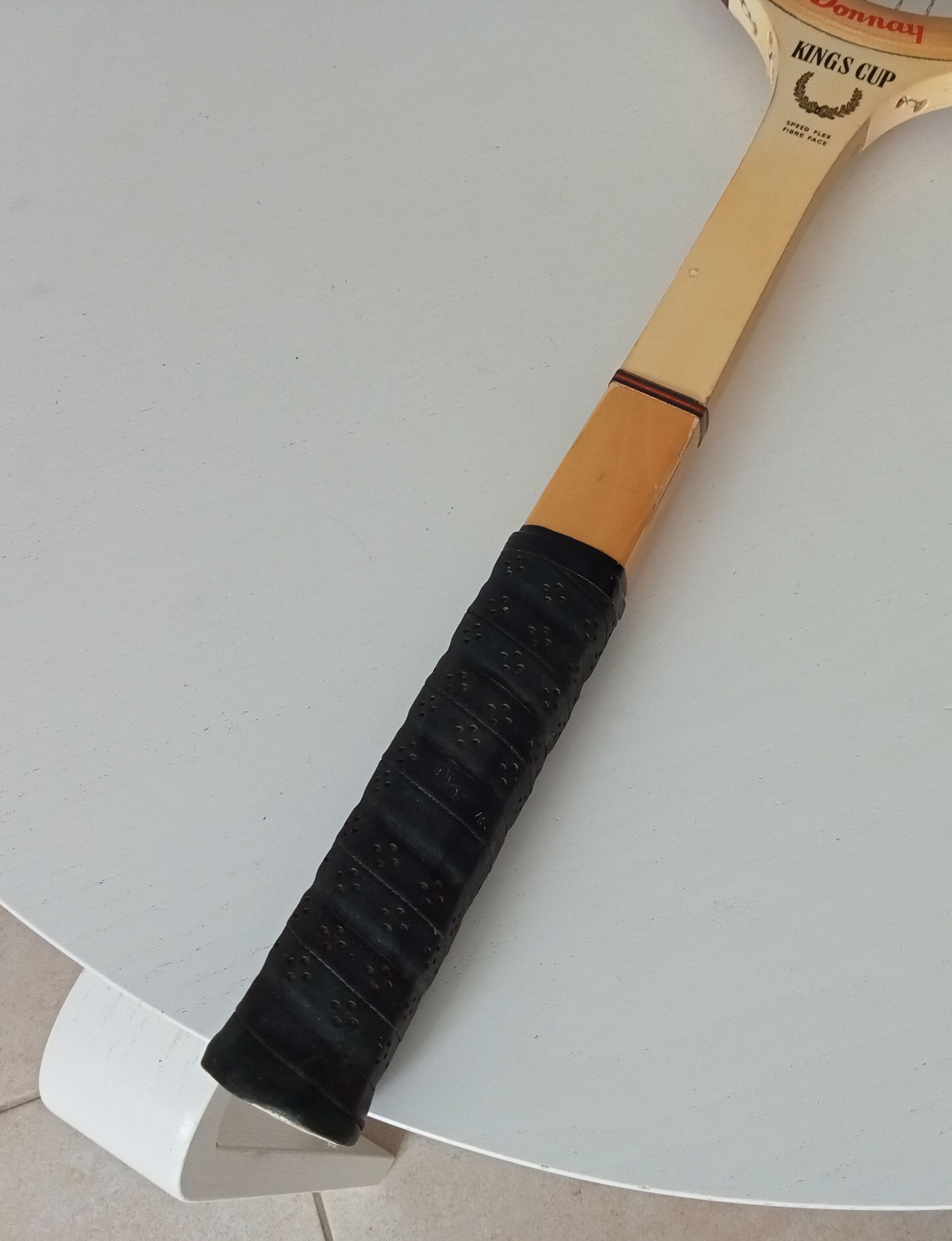 Vintage Donnay King's shot 70s racket