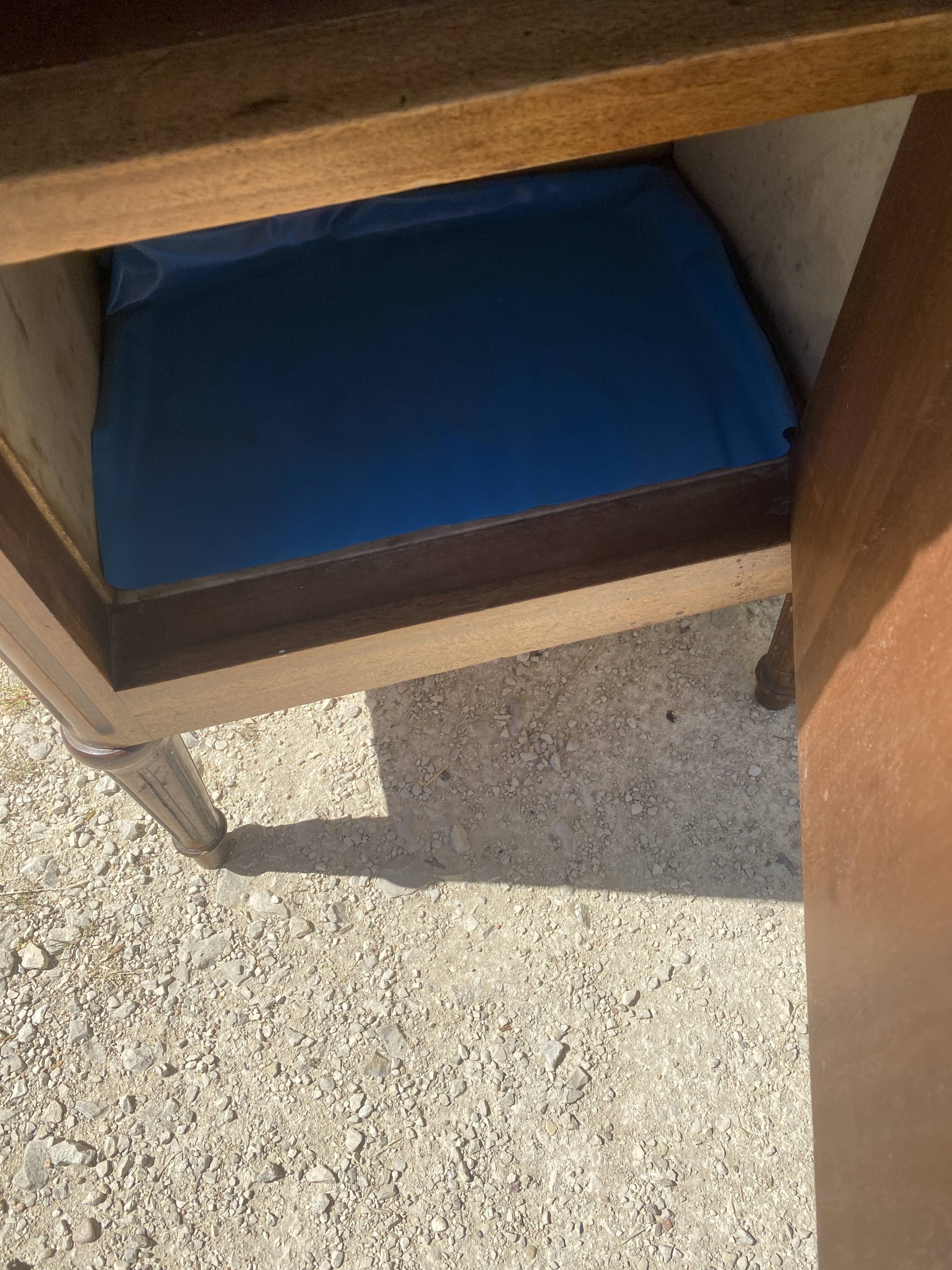table de nuit