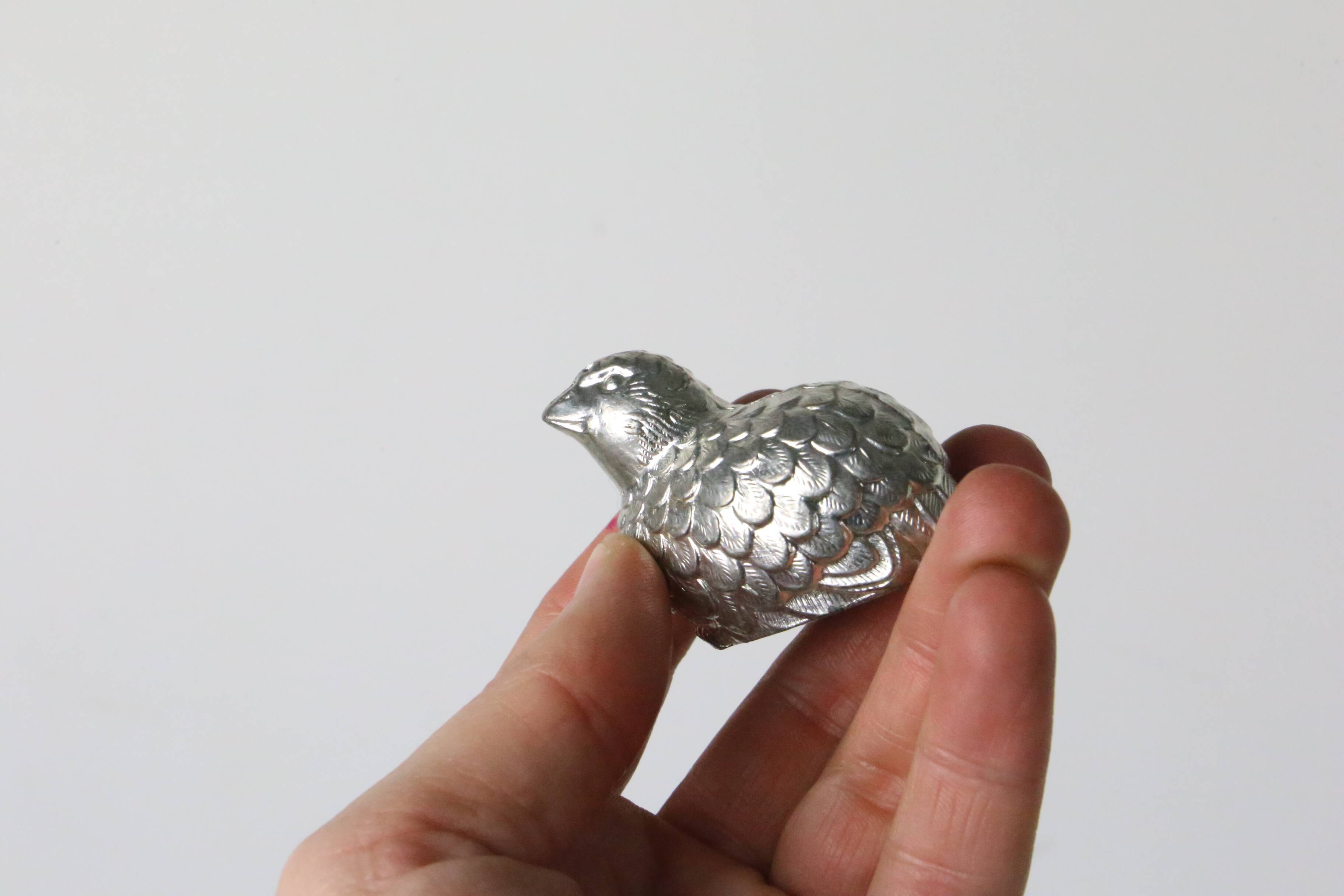 Metal salt and pepper shakers depicting two quails, 1970