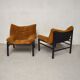 Paire de fauteuils avec coussins velours