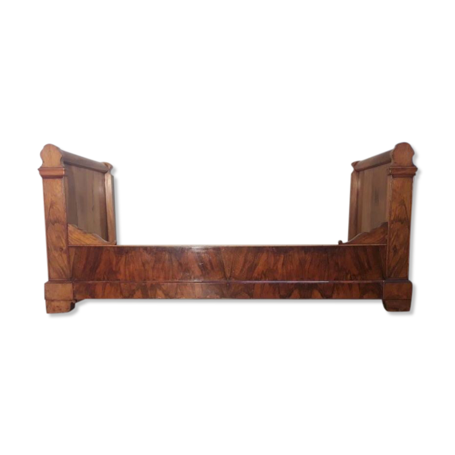 Louis philippe bed in walnut