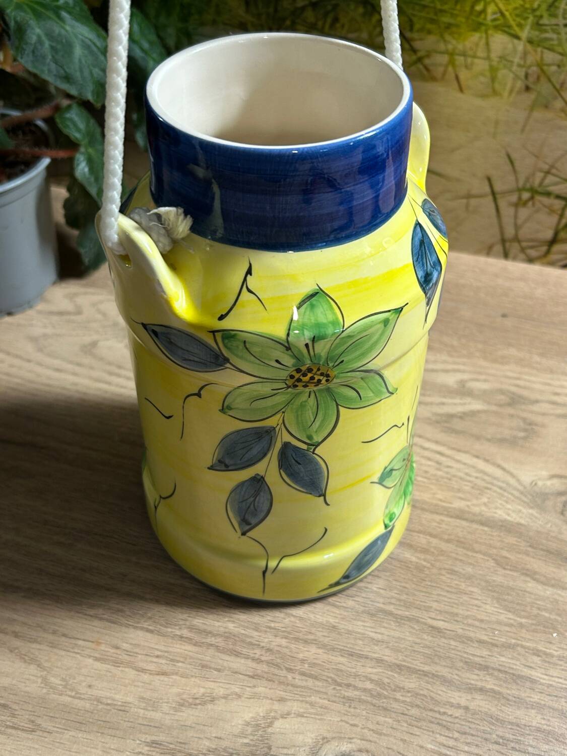 Ceramic milk jug with floral decoration / vase / pitcher green / yellow 20cm