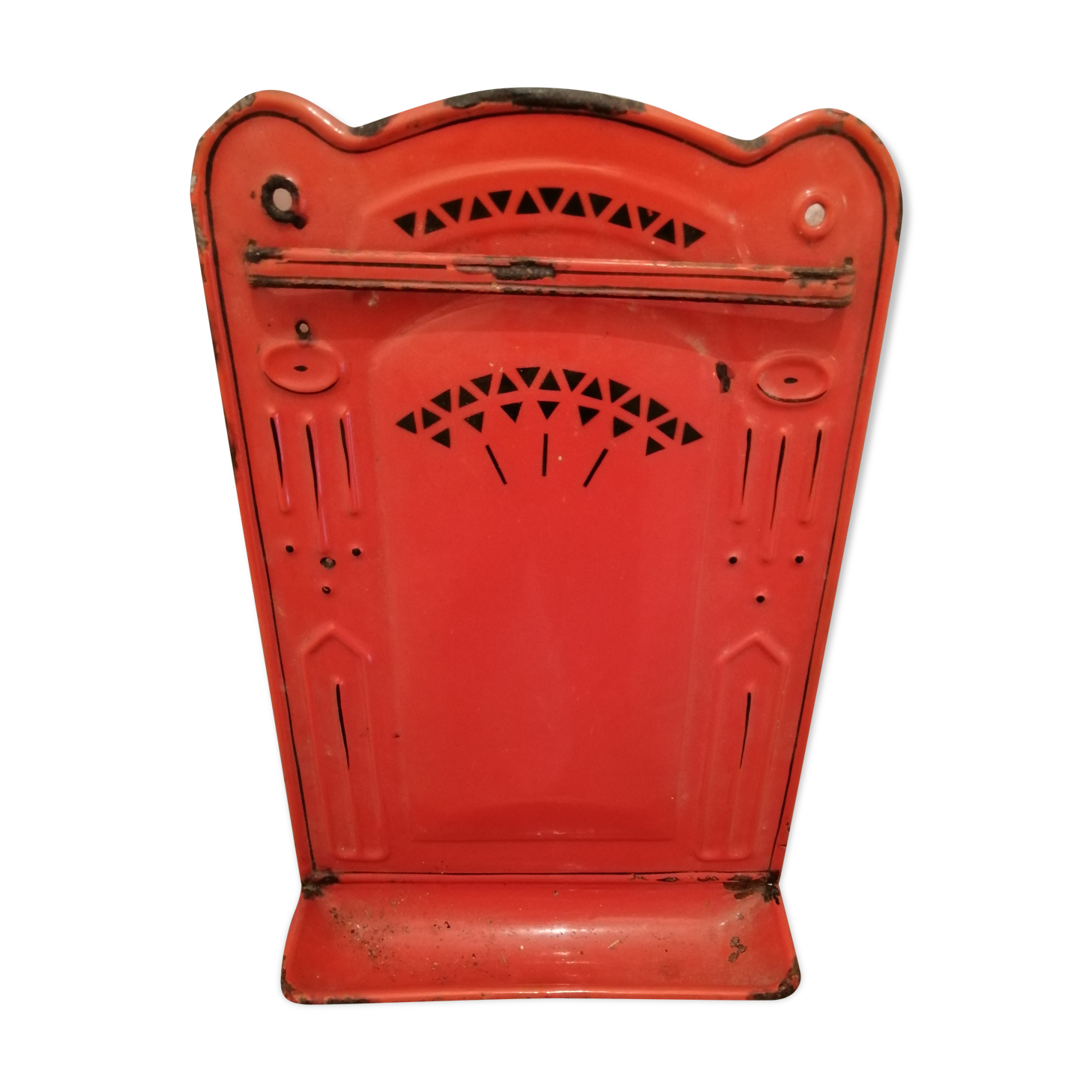 Old utensil holder drain