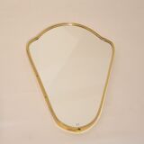 Free 60s shape mirror 40 x 26 cm