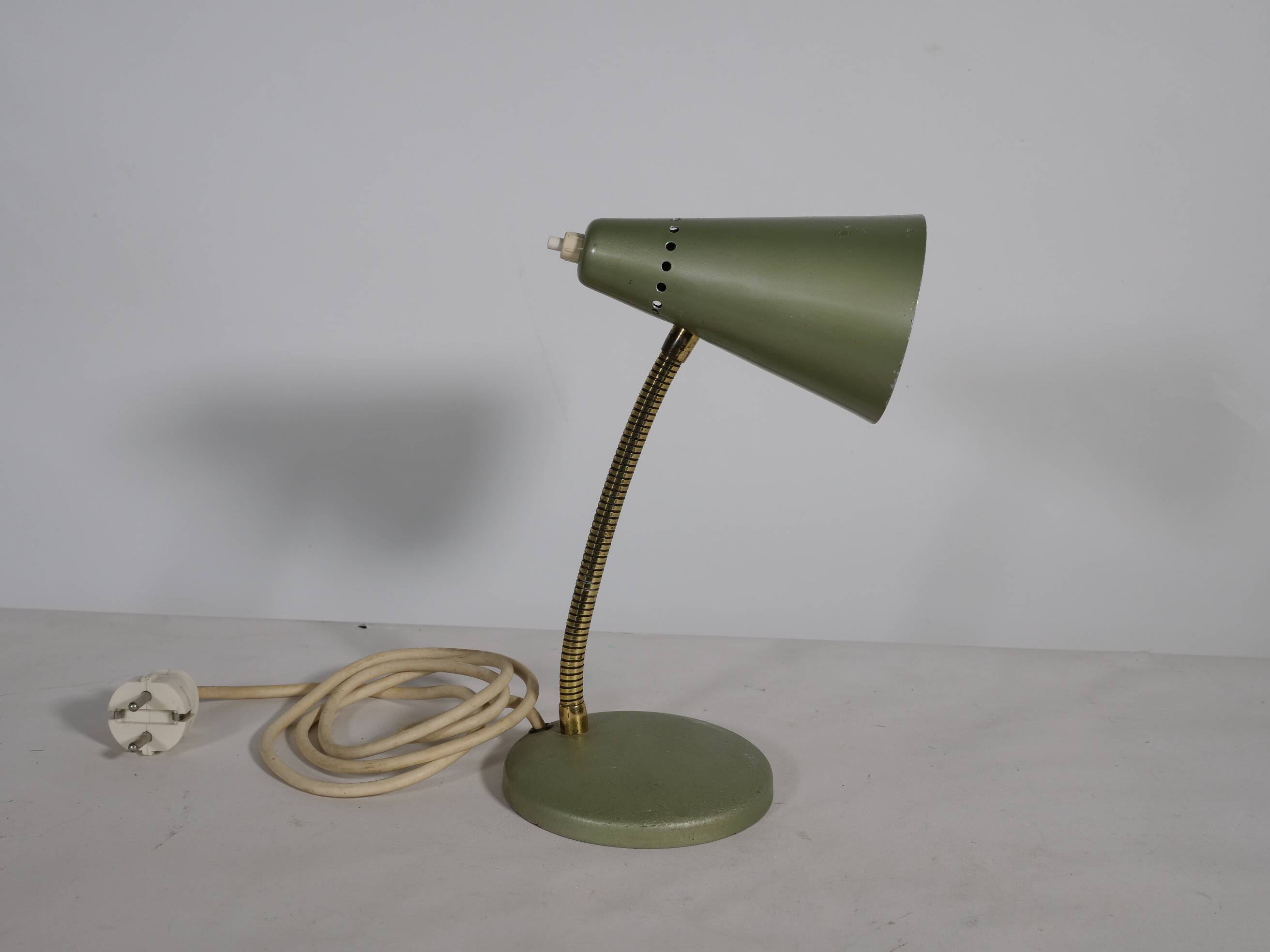 Mid-Century Green Metal Desk Lamp, 1950s