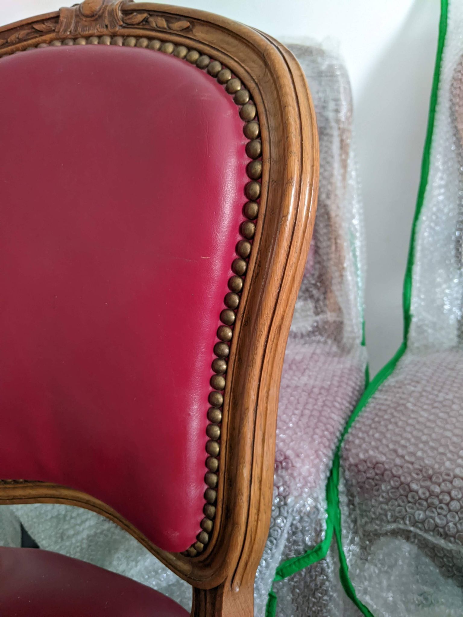 Set of Louis XV Cabriolet Chairs – Carved Wood & Bordeaux Leather