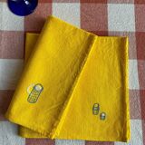 Set of 2 embroidered towels, lemonade