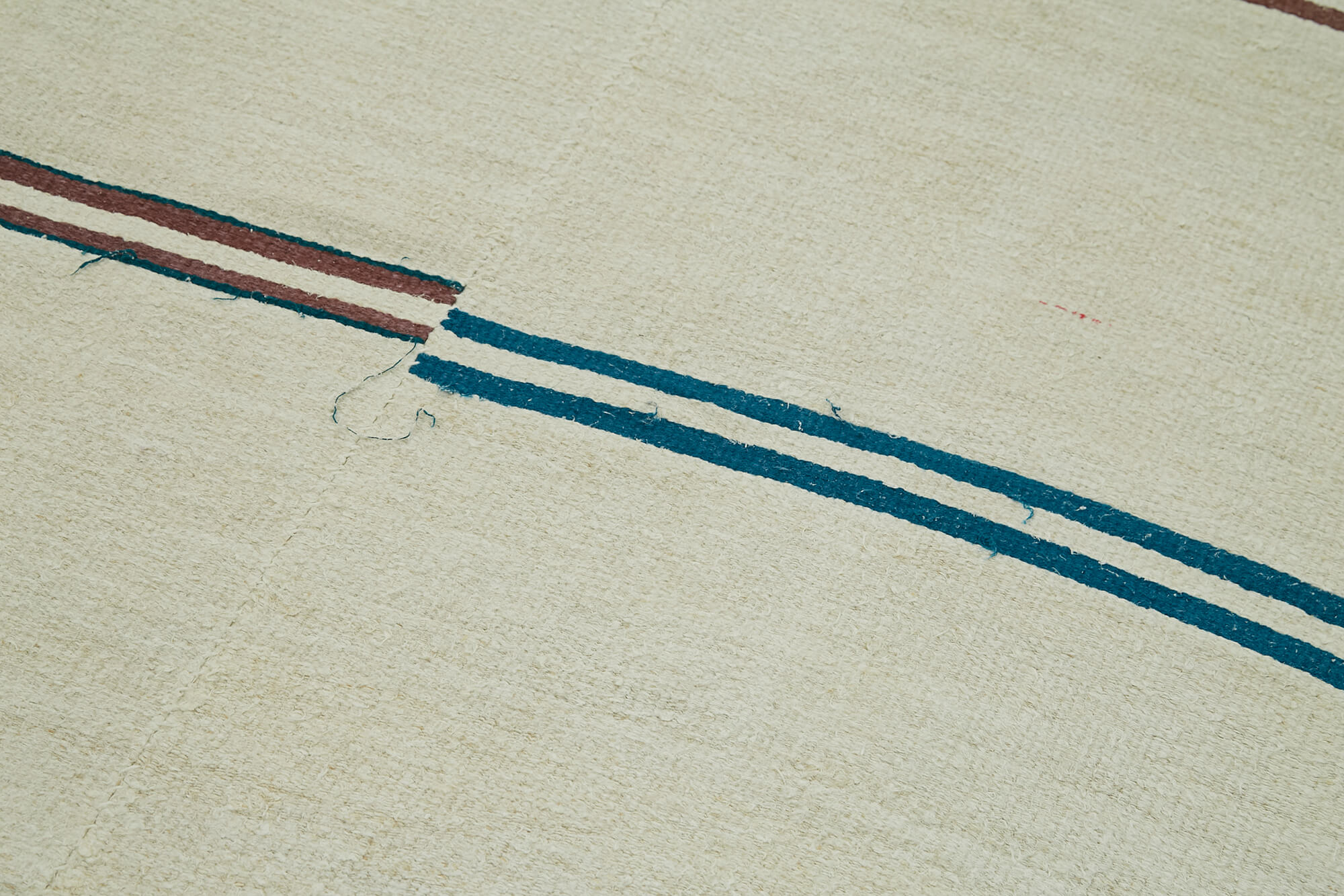 Handmade oriental kilim rug 1980, 206 cm x 410 cm