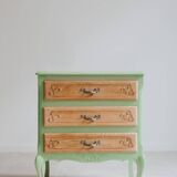 Small green Parisian chest of drawers with 3 drawers in semi-solid oak