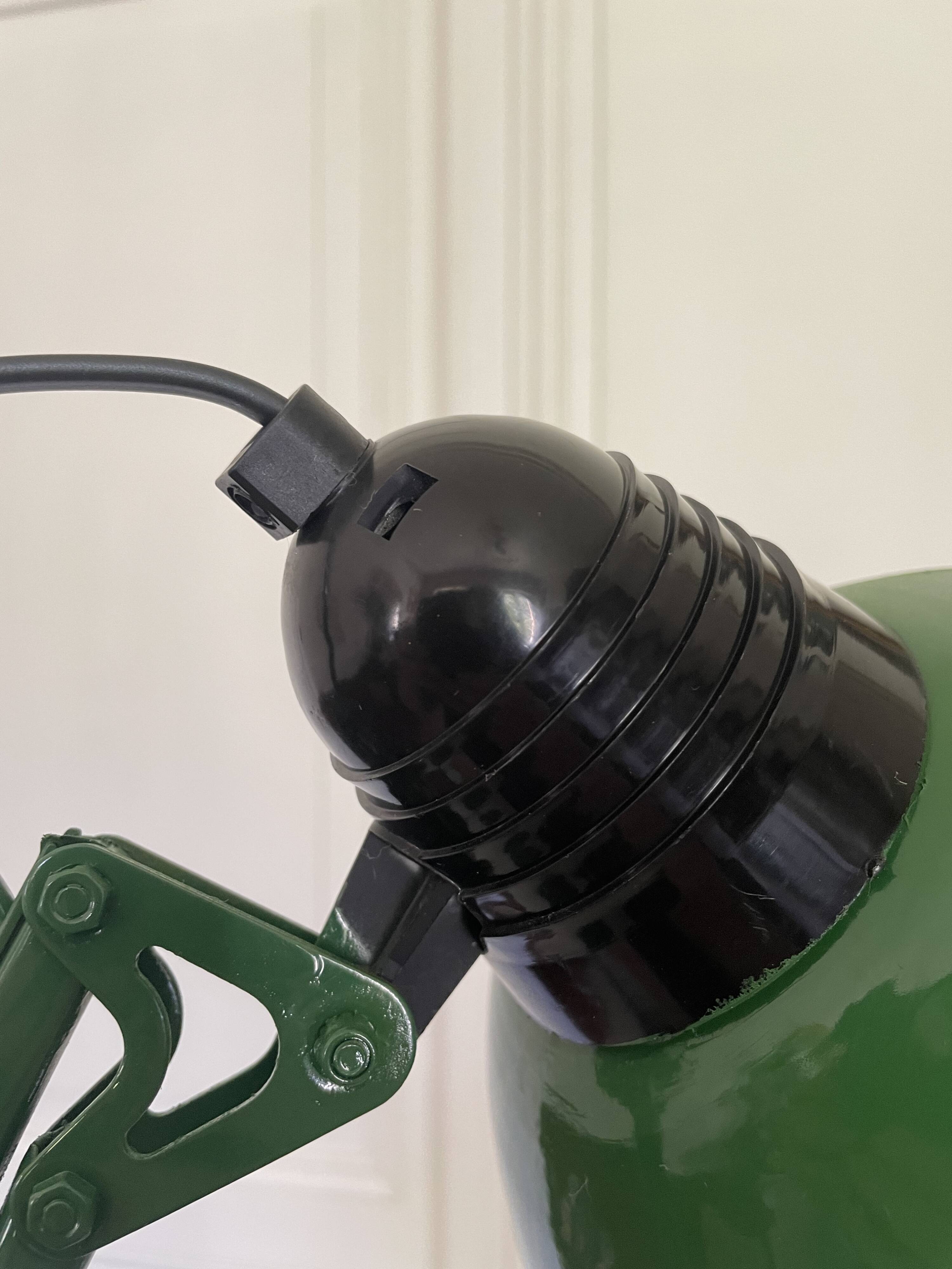 Aluminor architect lamp