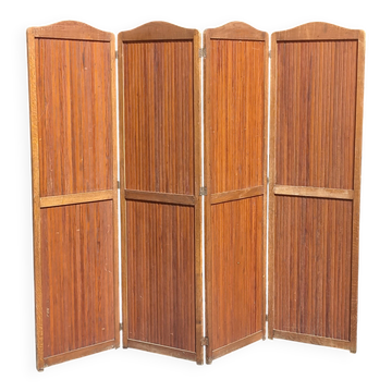 1930s bistro screen with slats