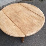 Renovated 18th century solid wood extendable round dining table with shutters