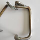 Bronze hooks