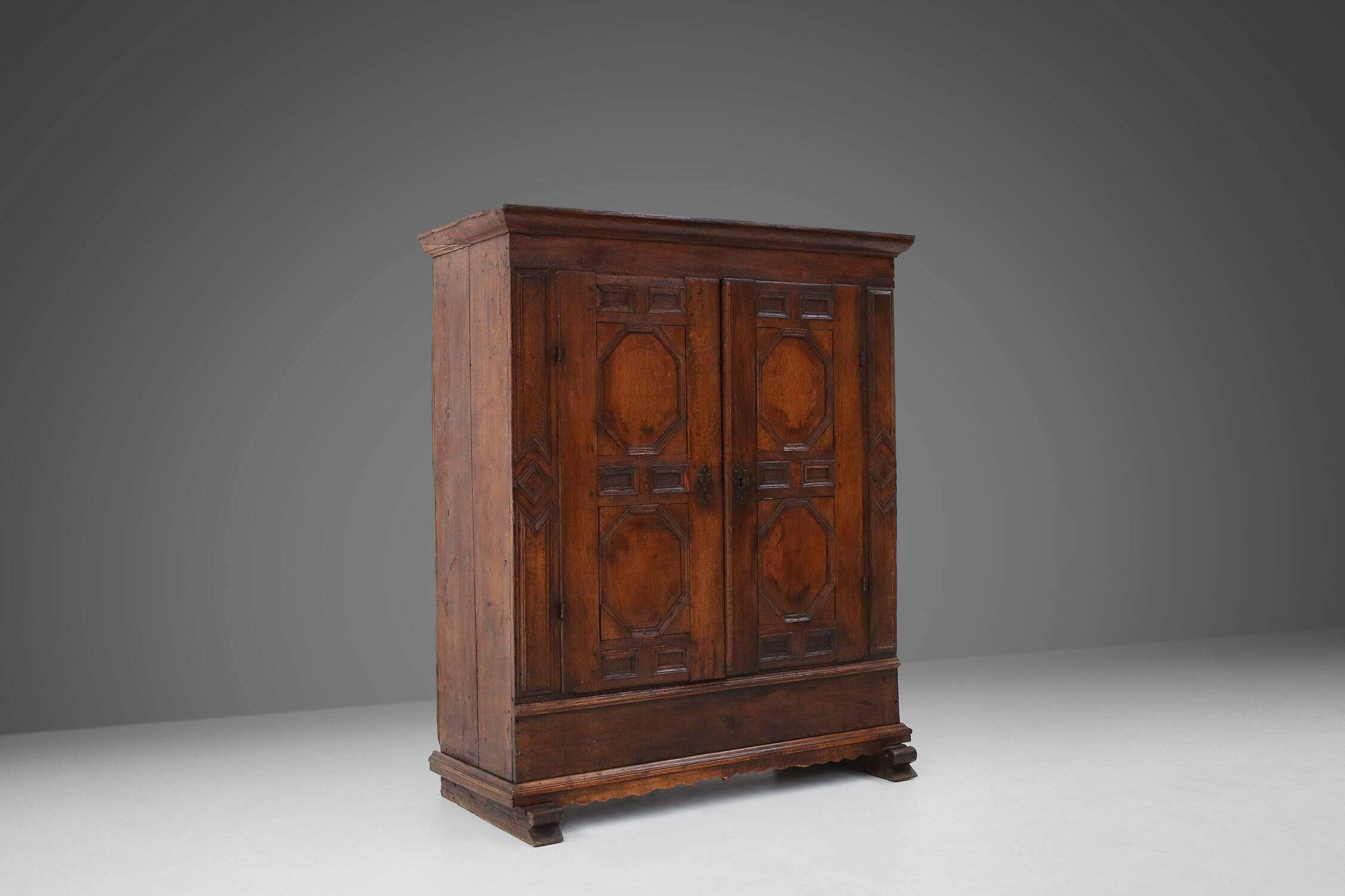 Late 18th Century Flemish oak Cabinet, ca. 1780s