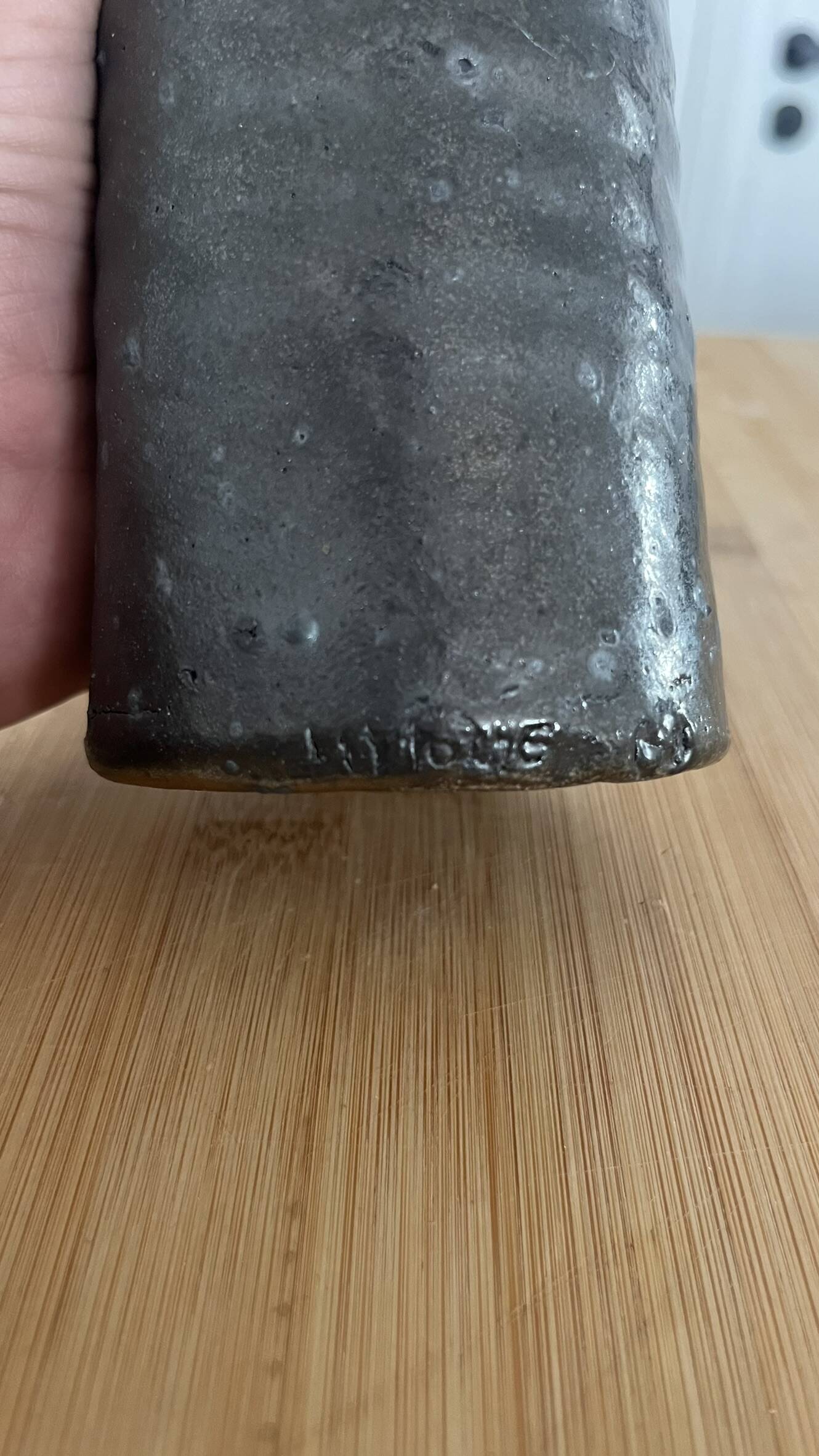 Vase en céramique noir signé de Gustave Tiffoche