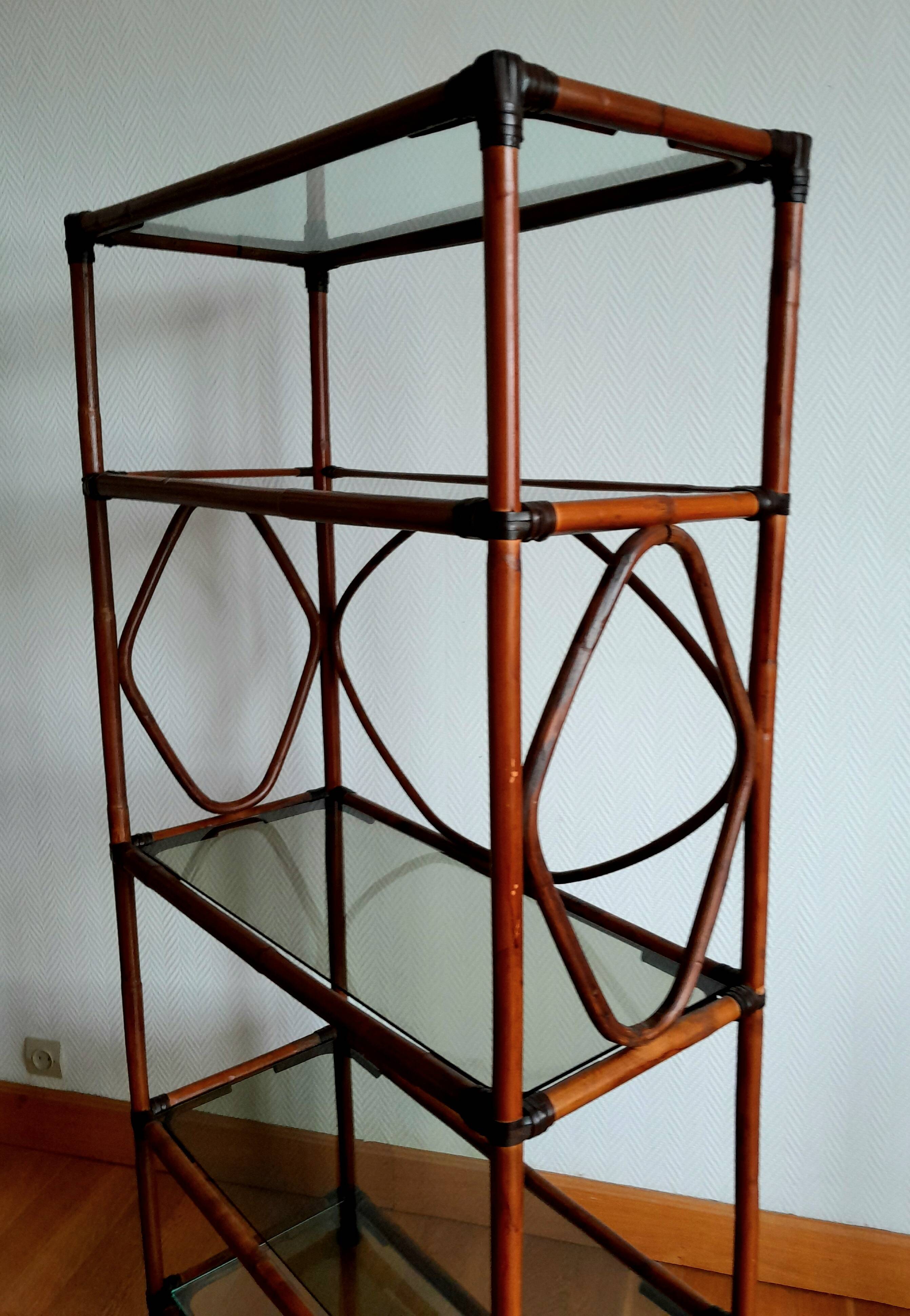 Large rattan and smoked glass shelf 1960