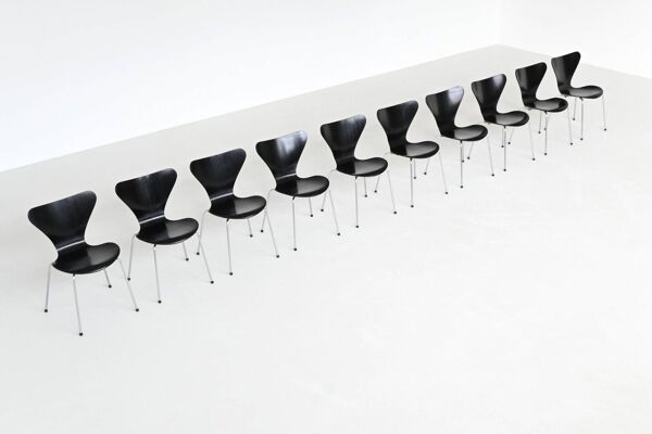 Chaises de salle à manger 'Butterfly' Arne Jacobsen 3107 Fritz Hansen Danemark 1967