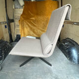 B&B Italia swiveling chair in beige hopsack