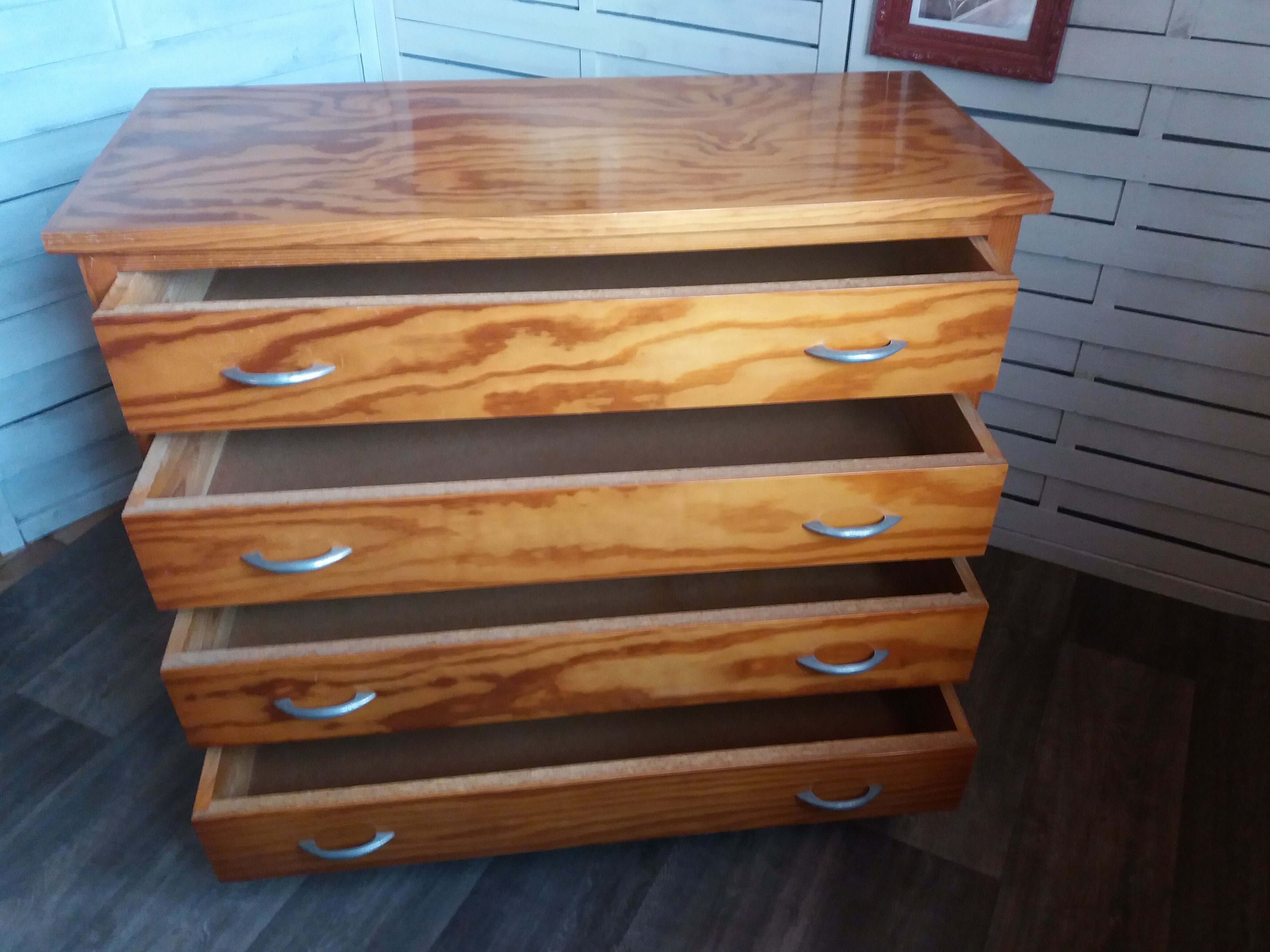 Commode années 60 pieds compas