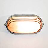 Openwork wall light – small format