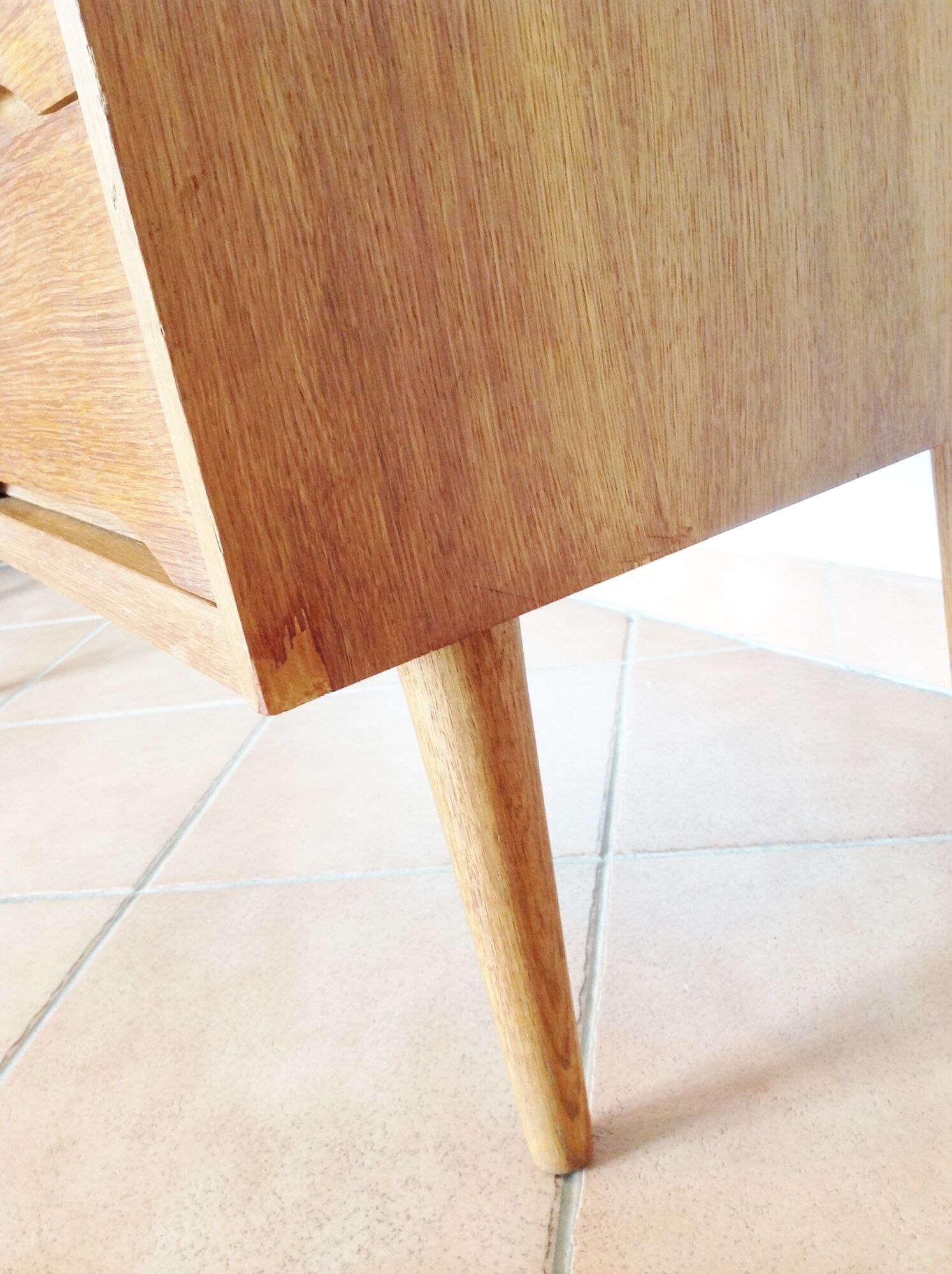 Scandinavian-style verni chene desk / vintage 60s