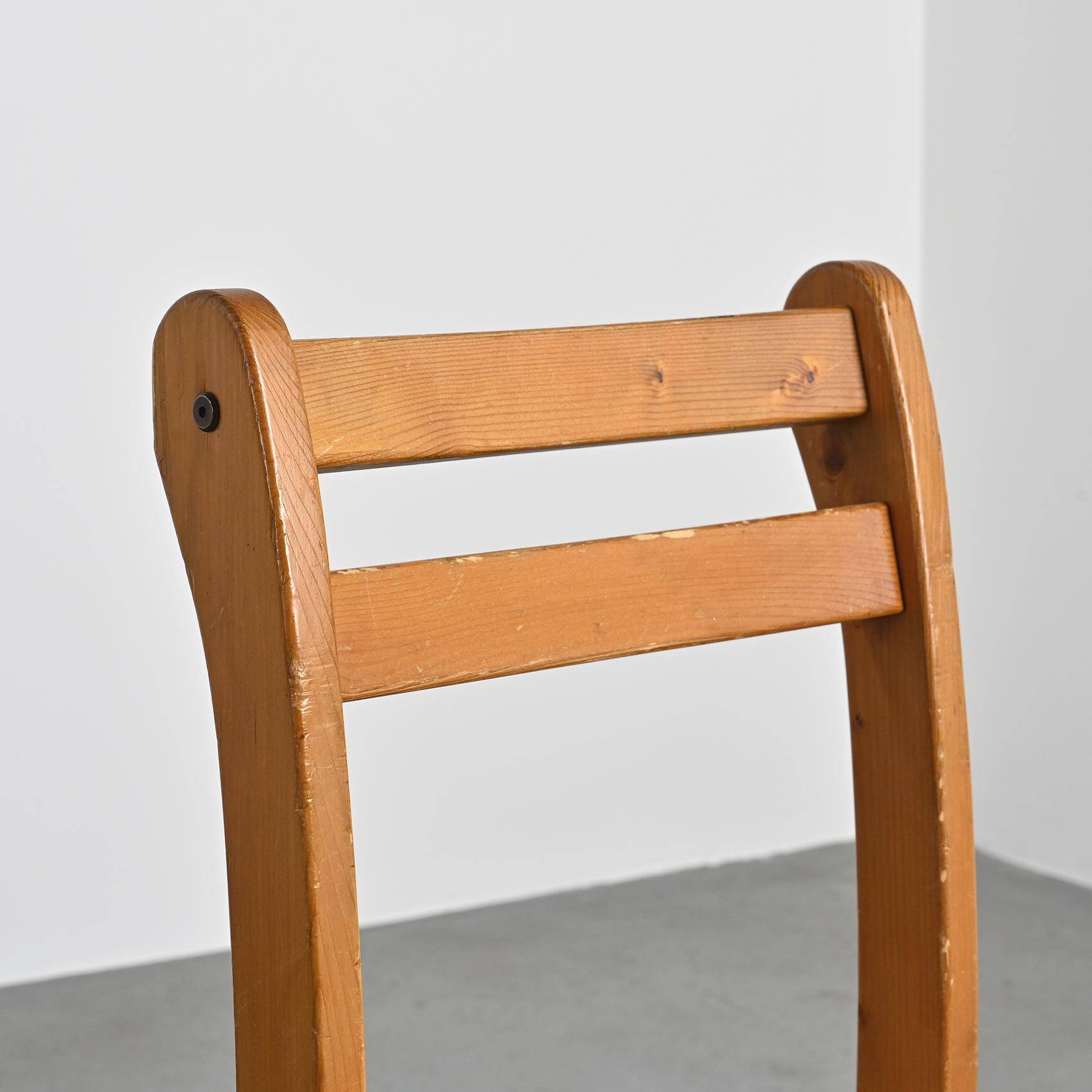 Set of 4 solid pine chairs, France circa 1970