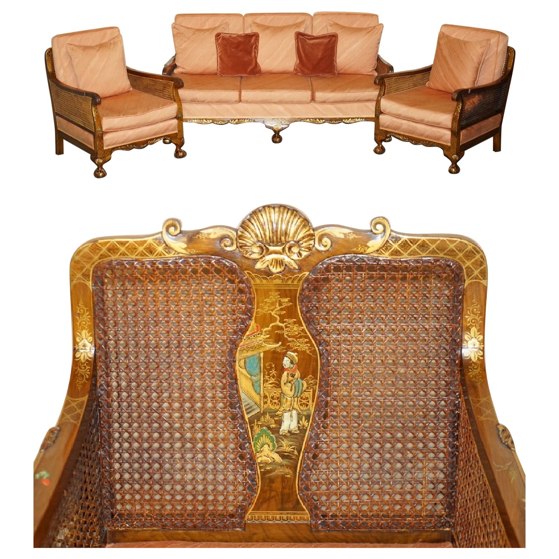 Three-piece bergère set in walnut, Chinoiserie style, from the 1920s, in need of restoration.