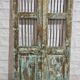 Ancienne porte de patio en teck birman et forge