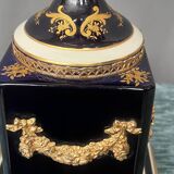Limoges. Grande lampe de table.