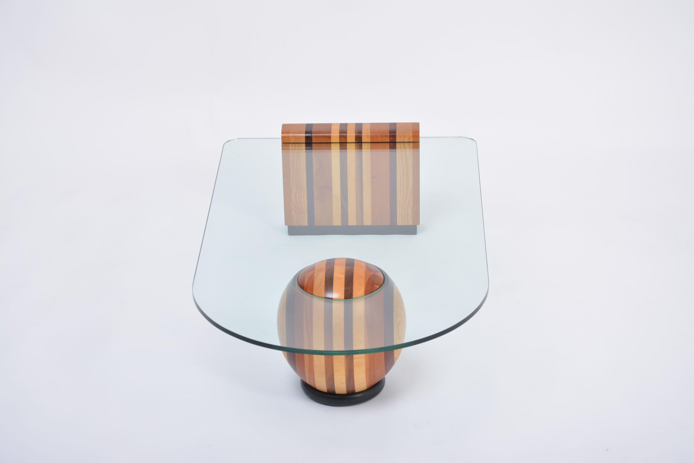1970s italian coffee table by Massimo and Lella Vignelli for Casigliani