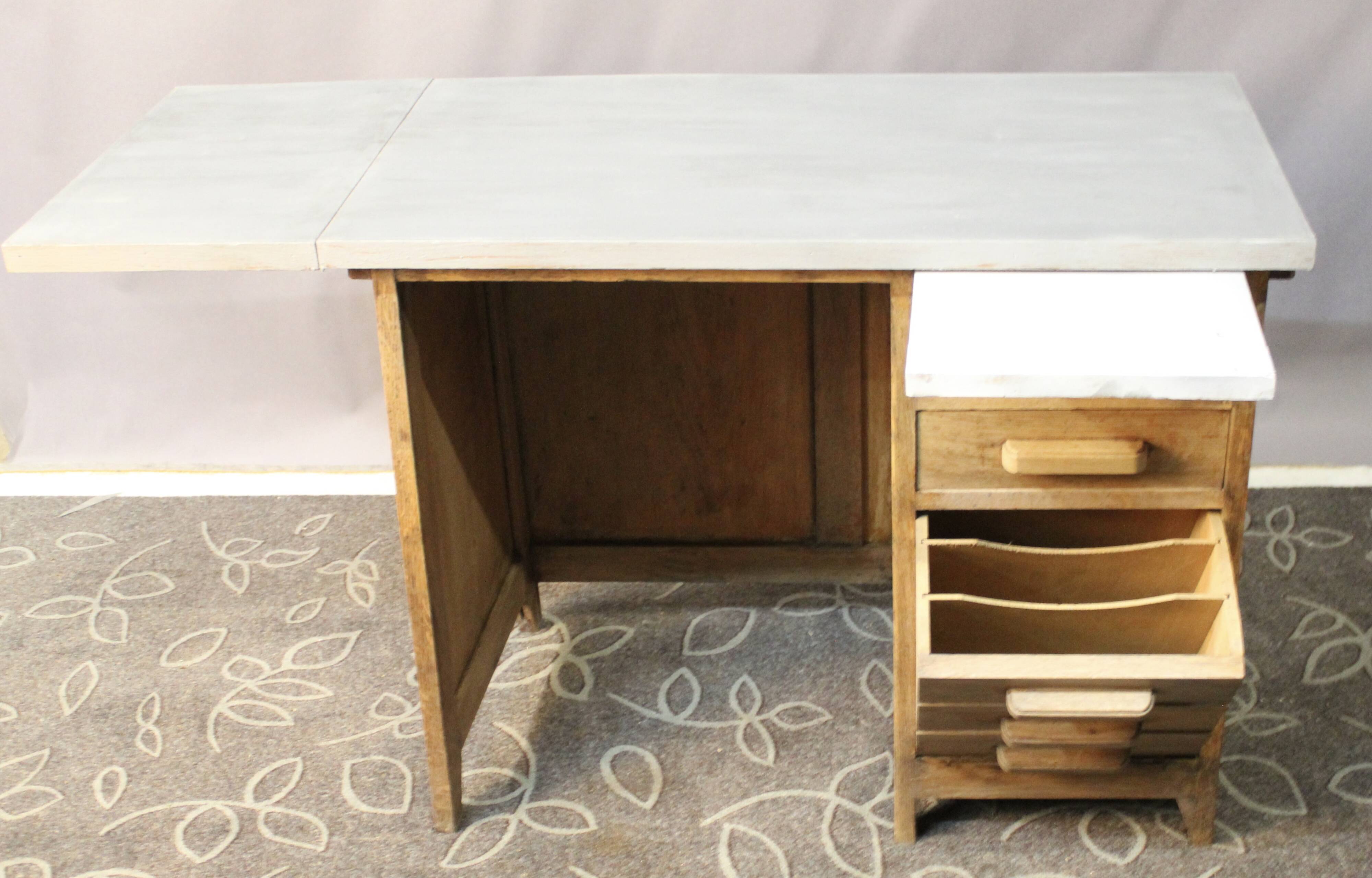 Mid-20th century oak desk for teenager