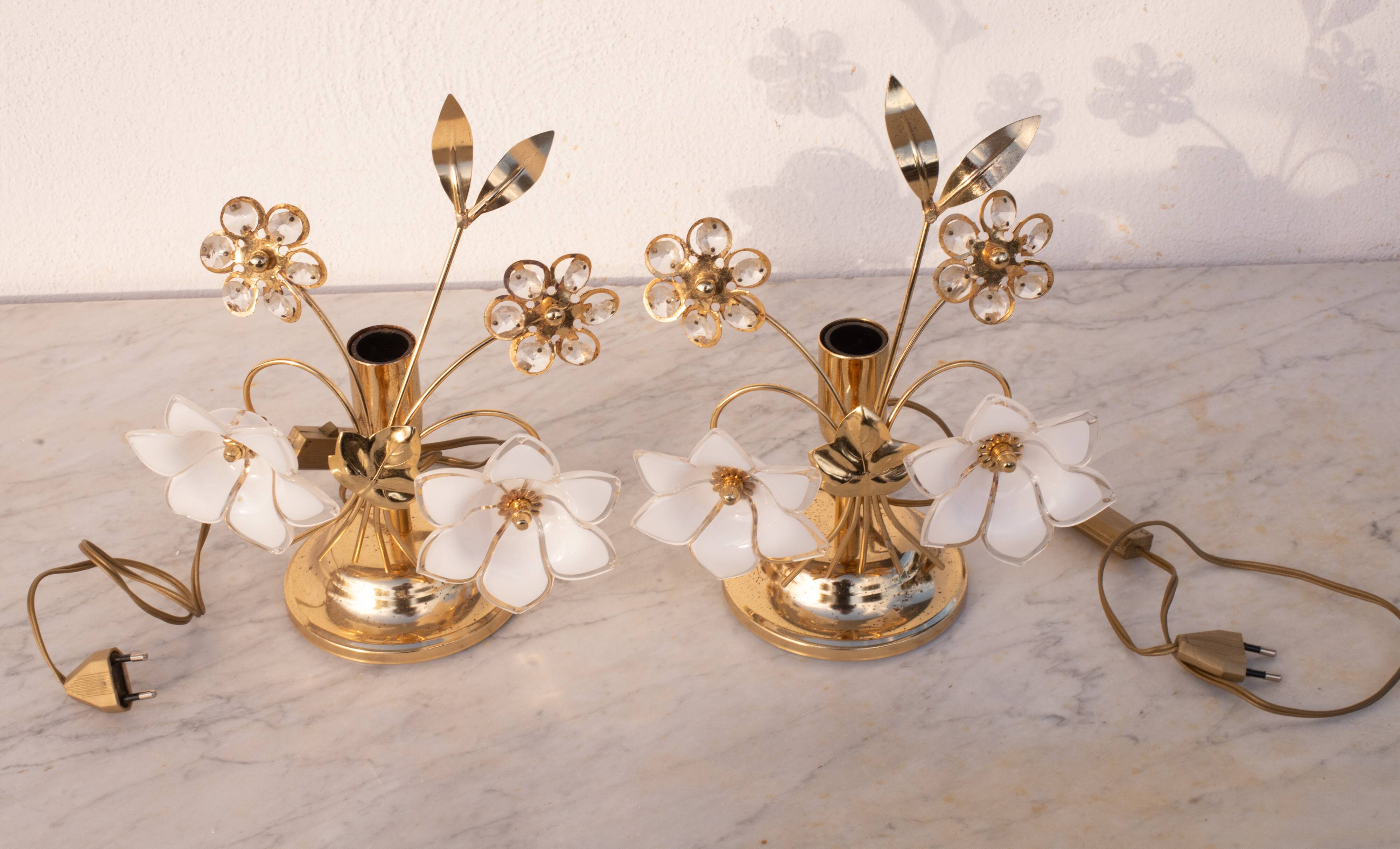 Set of 2 Murano Table Light White Flowers, 1970s