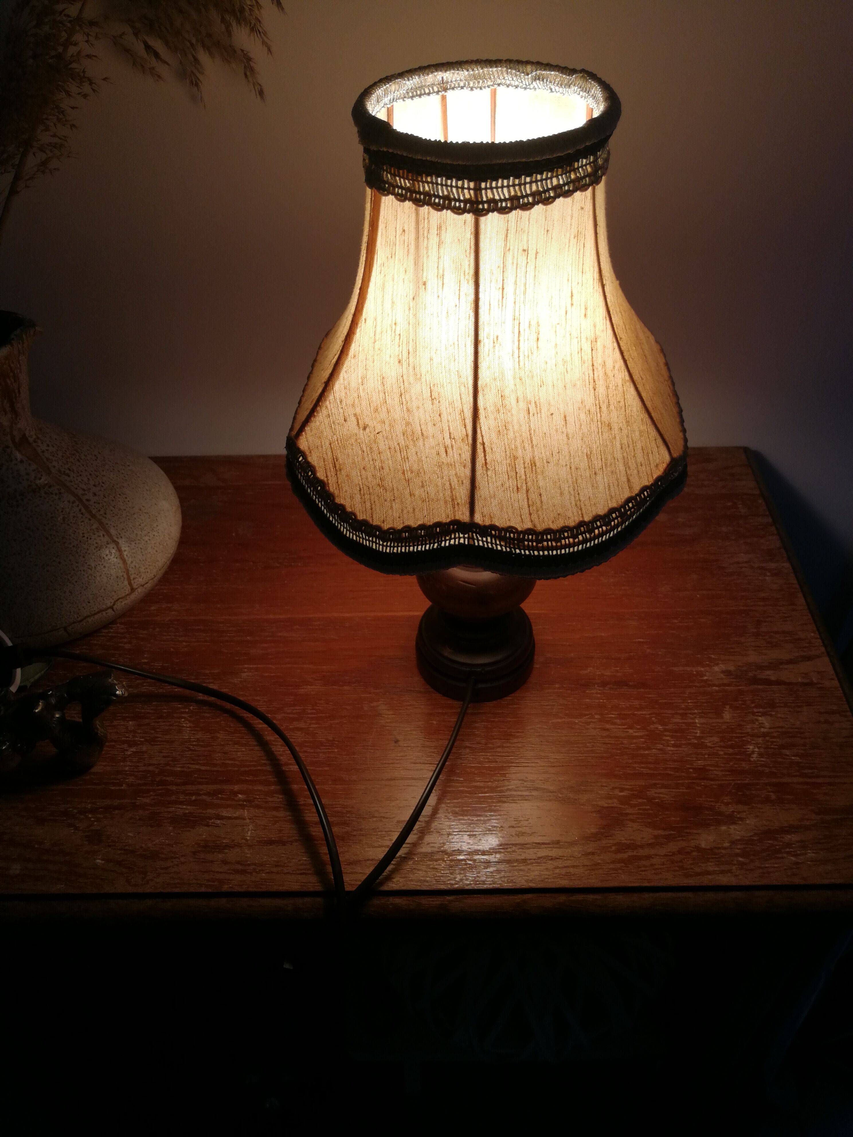 Bedside lamp