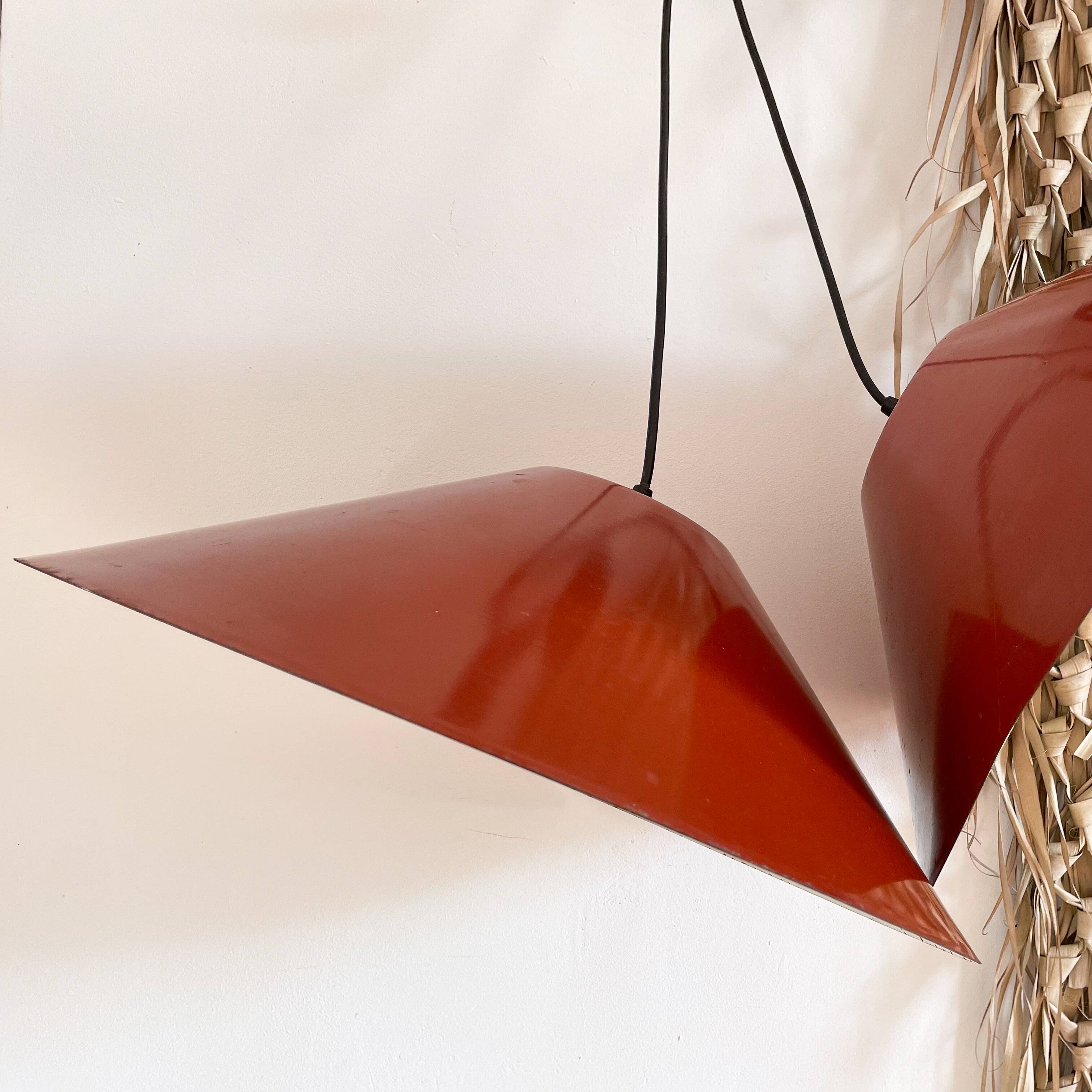 Suspension vintage en métal terracotta