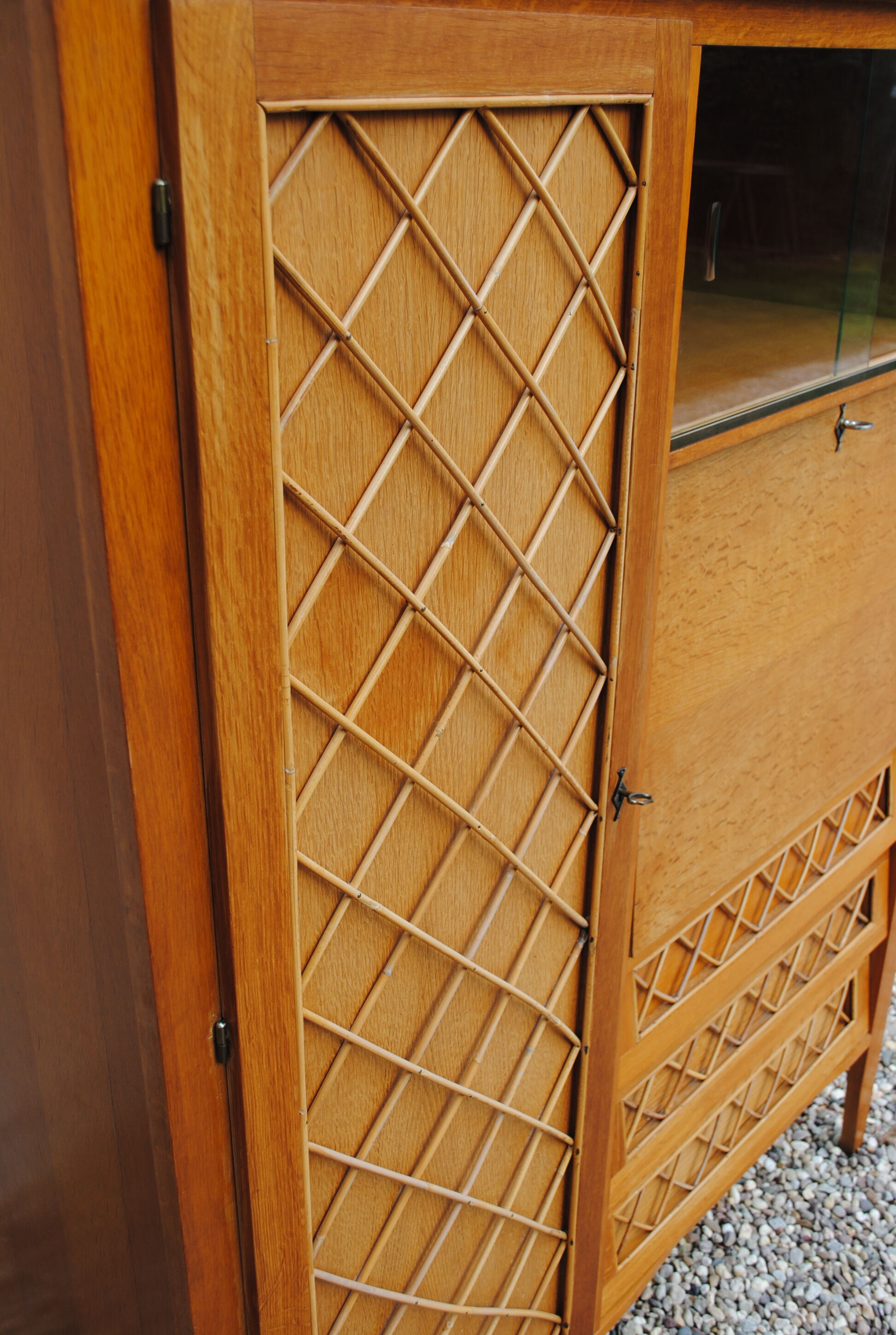 Cabinet rattan vintage year 60