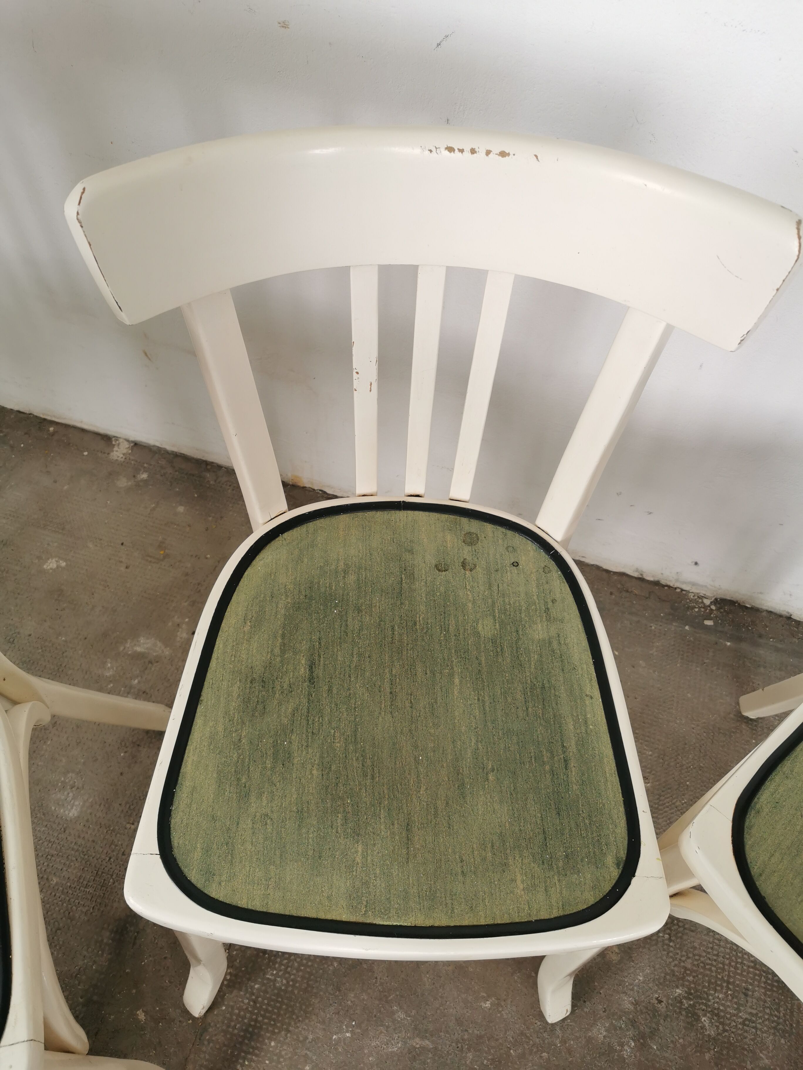 Set de 6 chaises bistrot blanches