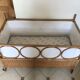 Lit pour bébé vintage en rotin