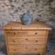 Commode ancienne rustique en pin, 4 tiroirs, vers 1880–1920