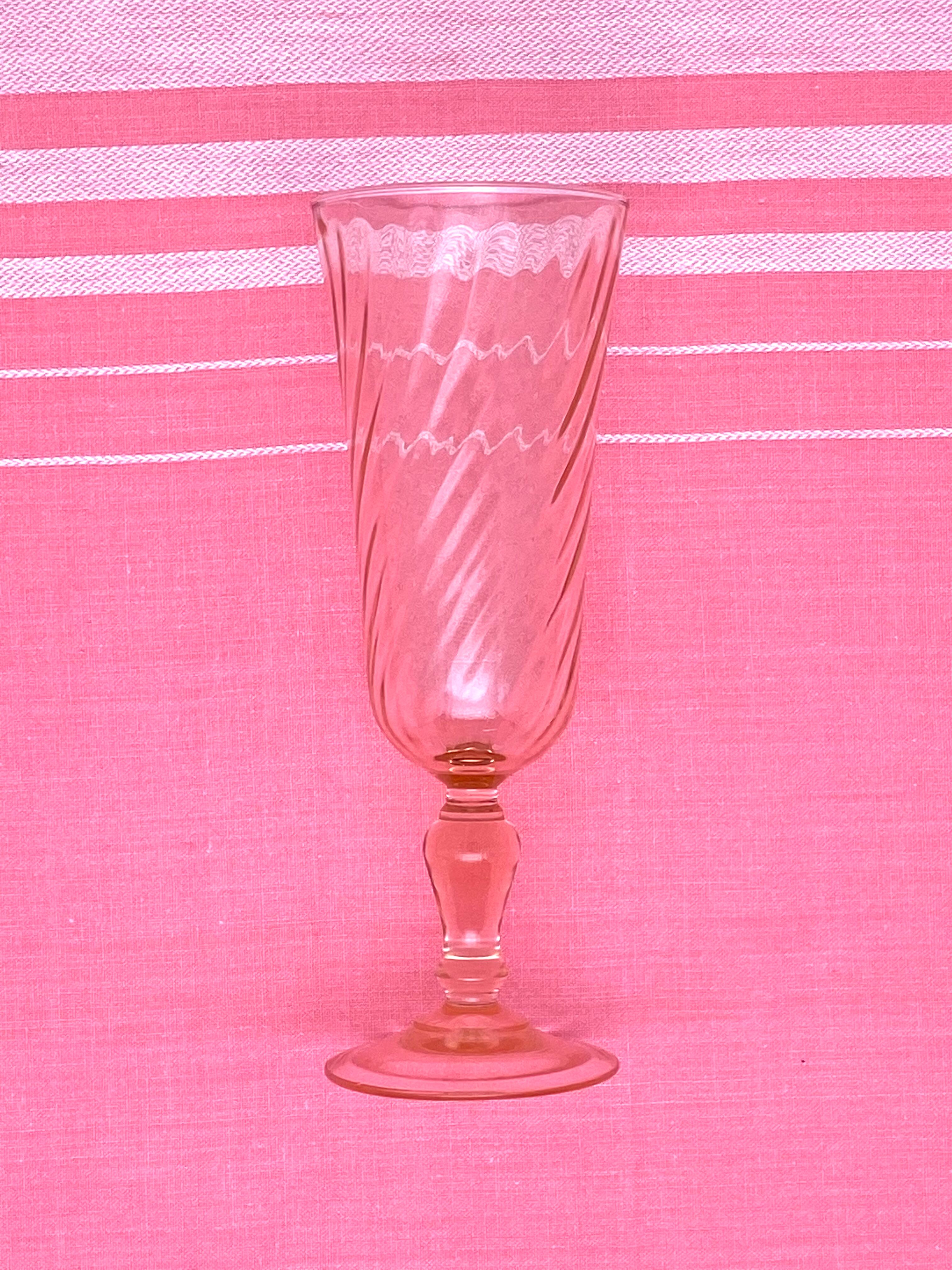 8 pink champagne flutes