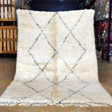 Beni Ouarain Moroccan Berber rug with black diamonds New 210 x 140 cm