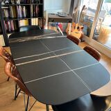 Nero marble table