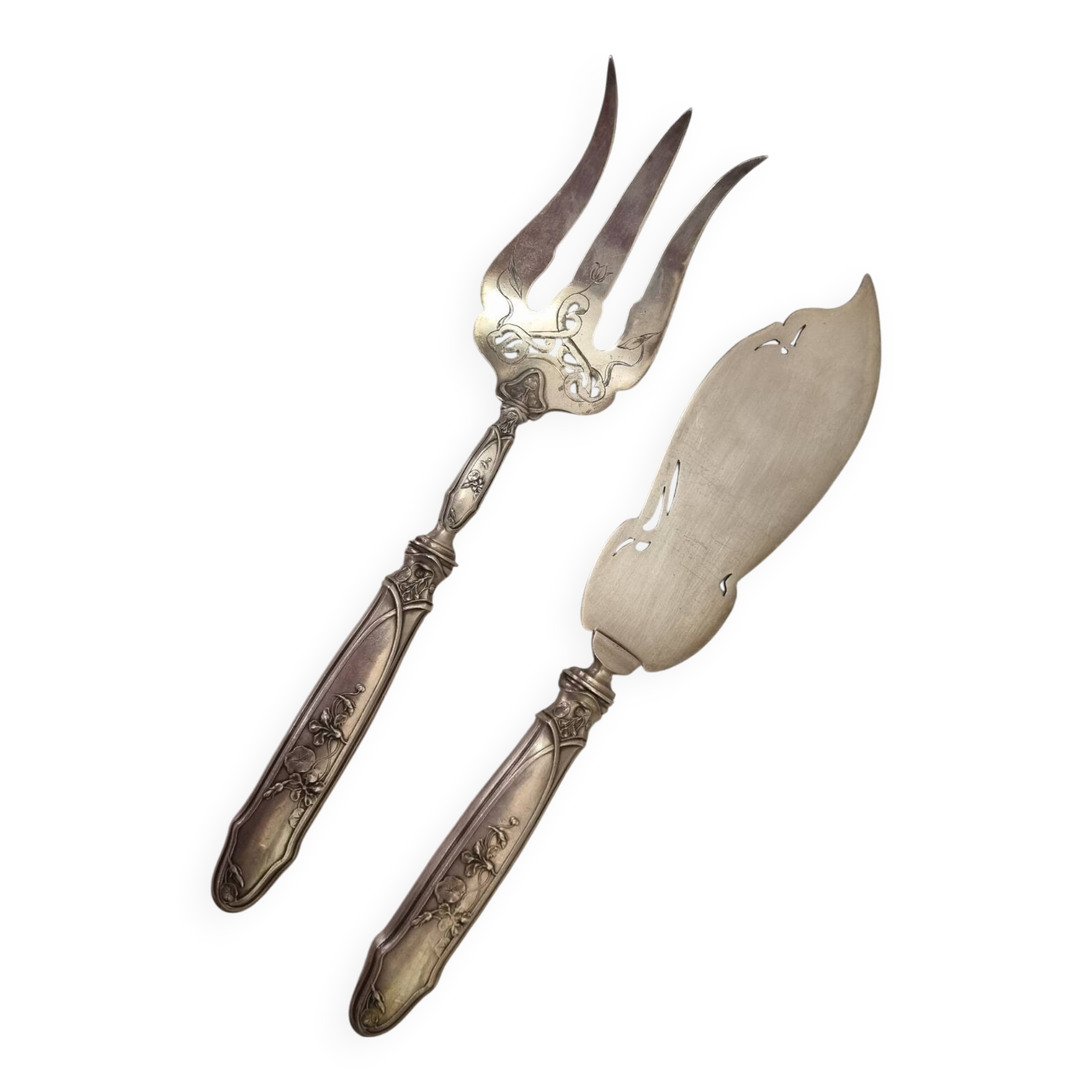 Silver fish serving cutlery