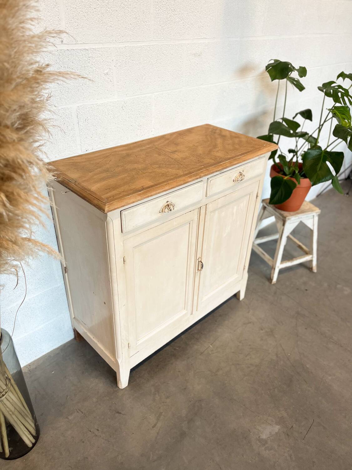 Old Parisian buffet with original patina