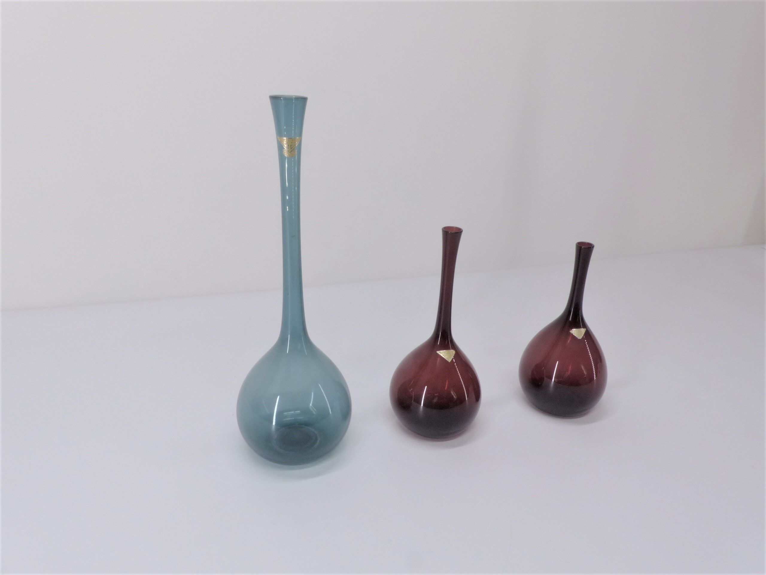 Set of 3 arthur percy scandinavian tulip vases for gullaskruf 1950